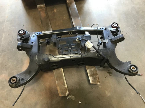 14 15 16 MASERATI GHIBLI REAR SUB FRAME OEM CROSSMEMBER SUBFRAME