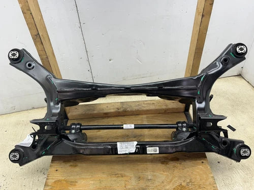 2022-2024 HYUNDAI TUCSON OEM REAR SUBFRAME UNDERCARRIAGE CROSSMEMBER 55405CW000