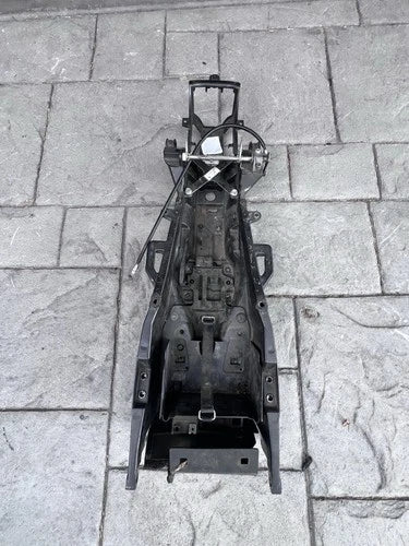 07-08 2007-2008 YAMAHA YZF R1 OEM REAR SUBFRAME BACK SUB FRAME STRAIGHT