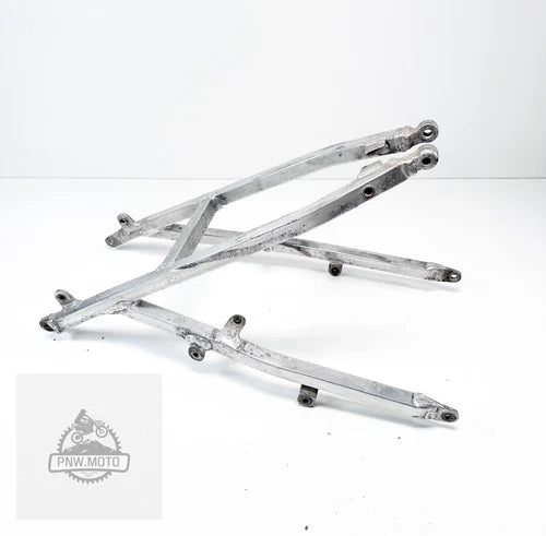 2000 2001 Honda CR250R CR 250R REAR BACK SUB FRAME SUBFRAME 50200-KZ3-J30 OEM