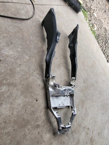 KAWASAKI 2021 2022 NINJA ZX10R ZX1002 REAR SUBFRAME BACK SUB FRAME Nice OEM