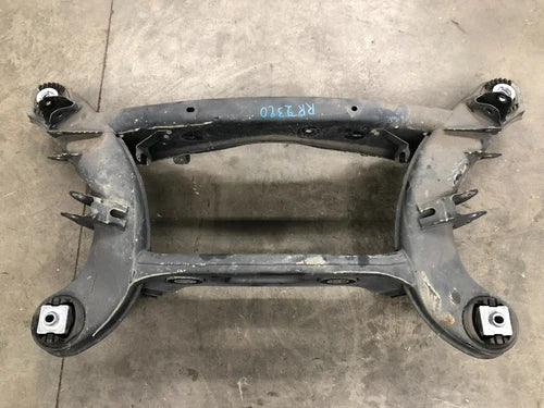 ⭐08-14 MERCEDES BENZ C300 REAR SUSPENSION CROSS MEMBER SUPPORT LOT2320 SUBFRAME