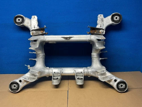 💎2011 - 2016 BMW 5 528i REAR SUSPENSION SUBFRAME CROSSMEMBER CRANDLE OEM F10