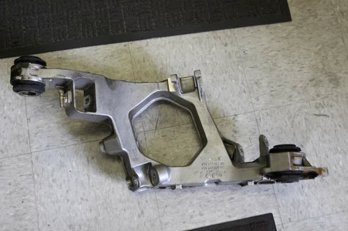 Porsche 911 993 Rear Axle Subframe Section Right 99333115201 99333105200 E5 Side