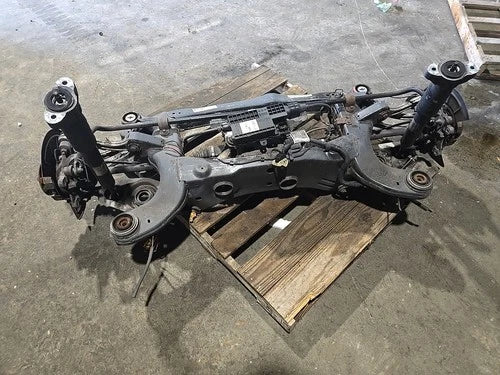 M157 MASERATI GHIBLI 14-17 COMPLETE REAR DIFFERENTIAL CONTROL ARM SUBFRAME