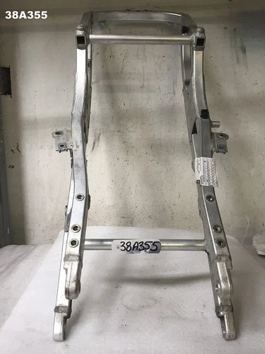 APRILIA RSV 1000 2003 REAR SUB GENUINE OEM LOT38 38A355 - M628 FRAME