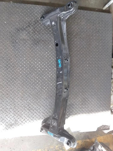 1997-2001 Toyota Camry Lexus ES300 97-04 rear k sub frame crossmember OEM Avalon