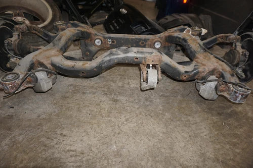 07 08 2007-2008 Audi A4 Rear Sub Frame Used Oem (8e0-505-235-bp) Cross-member