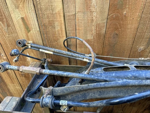 2000-2016 CHEVY IMPALA Rear Crossmember Sub-frame Cradle Assembly OEM Engine