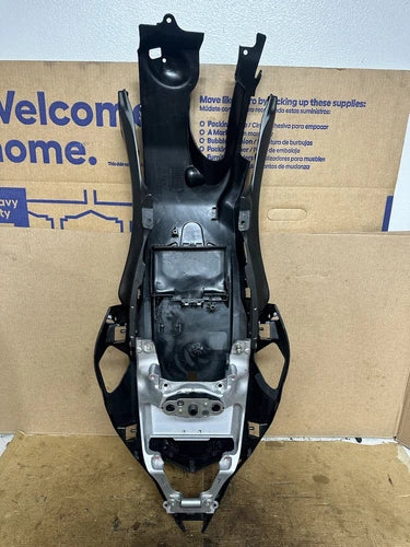 21 - 24 21 KAWASAKI NINJA ZX10 SUBFRAME REAR SUB FRAME UNDERTAIL OEM ZX10r
