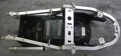 Suzuki TL1000R 2002 OEM rear subframe rail 41200-02FA0 4FL seat