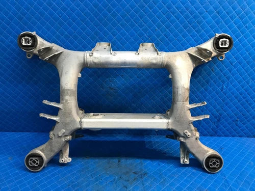 17-22 BMW 540i REAR SUB FRAME CROSSMEMBER CROSS MEMBER OEM SUBFRAME