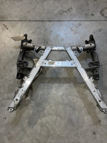 BMW 530 CROSSMEMBER FRONT SUBFRAME 2000 2002 2003 E39 540 ALUMINUM OEM 2001