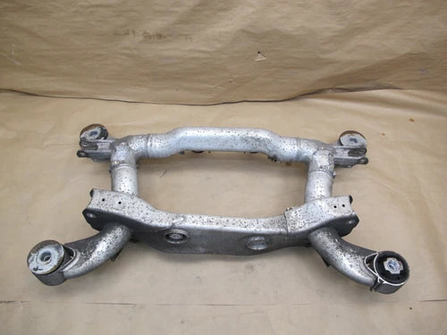 🥇03-05 BMW E65 E66 RWD REAR SUB FRAME CROSSMEMBER CARRIER OEM SUSPENSION