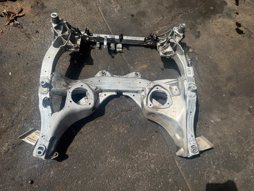 BMW 640I 650I 550 535 F10 OEM 11-17 FRONT SUBFRAME CROSSMEMBER CRADLE F12
